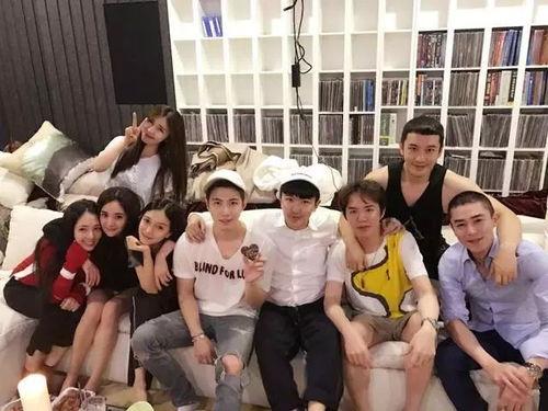 和闺蜜吃娱乐圈的瓜,娱乐圈那些鲜为人知的瓜 第3张 和闺蜜吃娱乐圈的瓜,娱乐圈那些鲜为人知的瓜 第3张