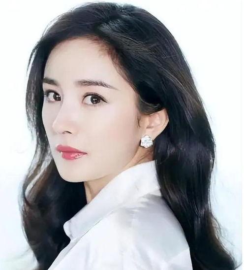 吃瓜娱乐杨幂是谁啊视频,娱乐圈顶流女星的多面人生 第3张 吃瓜娱乐杨幂是谁啊视频,娱乐圈顶流女星的多面人生 第3张