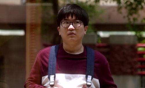娱乐圈吃瓜吴露是谁,揭秘“吃瓜吴露”背后的故事 第2张 娱乐圈吃瓜吴露是谁,揭秘“吃瓜吴露”背后的故事 第2张