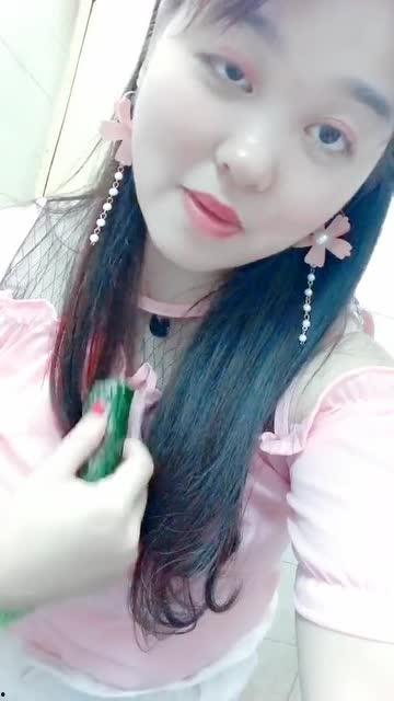 娱乐吃瓜酱女朋友是什么系,跨物种恋情的甜蜜日常