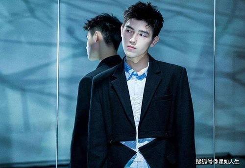 娱乐吃瓜博主陈飞宇微博,揭秘娱乐圈幕后故事 第3张 娱乐吃瓜博主陈飞宇微博,揭秘娱乐圈幕后故事 第3张