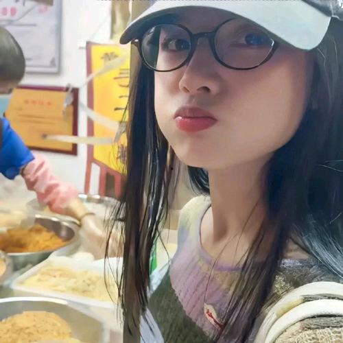 娱乐吃瓜酱头像是谁啊女,这位神秘女生的独特魅力  第2张