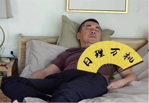 娱乐圈大型吃瓜群众是谁,揭秘幕后真相与幕后黑手  第3张