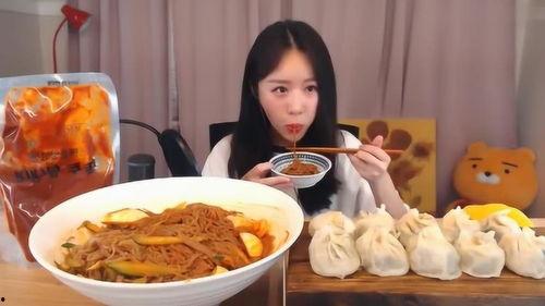 娱乐吃瓜酱吃面条视频在线观看,面条美食之旅，在线观看带你领略美味瞬间  第3张