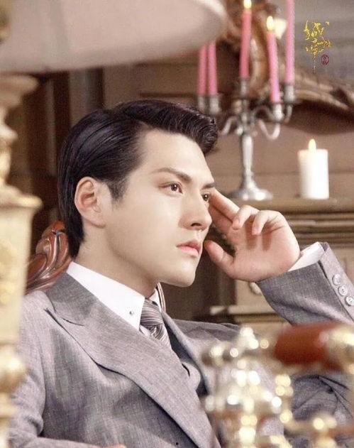 娱乐圈吃瓜男博主小说,瓜田里的秘密风云录  第2张