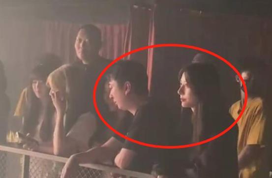 娱乐吃瓜君网红虐猫是谁  第2张