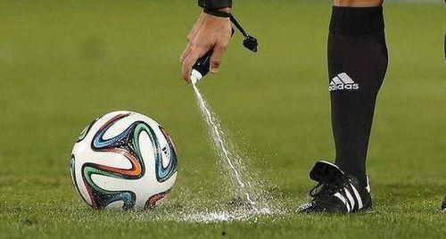 抖音小裁判吃瓜娱乐版,吃瓜娱乐版，揭秘网红圈幕后故事  第2张