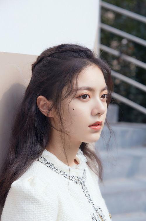 娱乐圈吃瓜合集赵今麦小说,娱乐圈吃瓜合集中的青春偶像  第3张