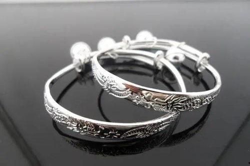 娱乐吃瓜戴手环的是谁啊,娱乐圈新热点引热议  第3张