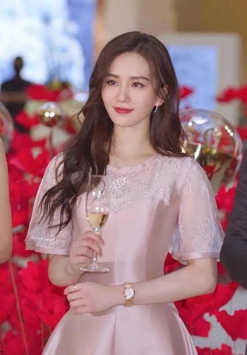 一线吃瓜娱乐圈by,揭秘“一线吃瓜”背后的故事  第3张