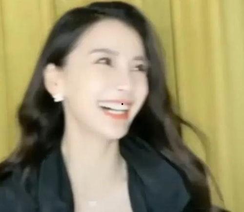 娱乐圈吃瓜王思聪直播间,娱乐圈吃瓜盛宴，揭秘明星幕后故事  第2张